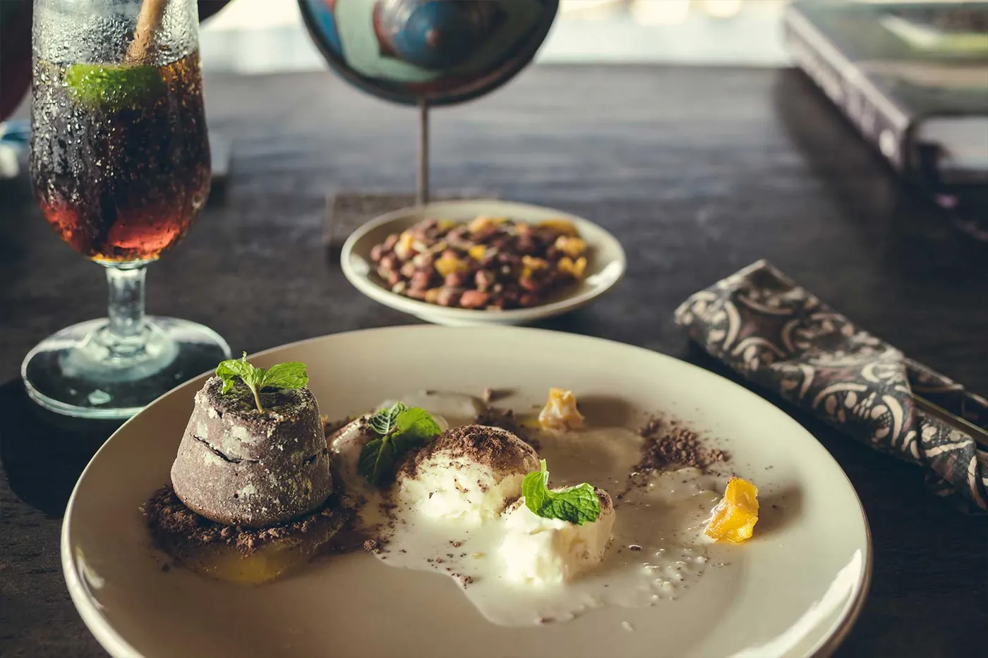 Luksusowa restauracja w czasie epidemii